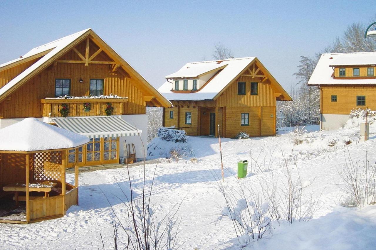 Holiday Village, Schlierbach Extérieur photo